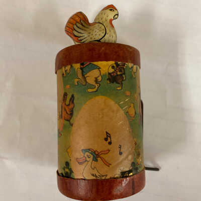 Cackling Hen toy