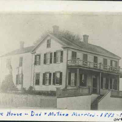 Seattle house - Dad and mother married Nov 25, 1883