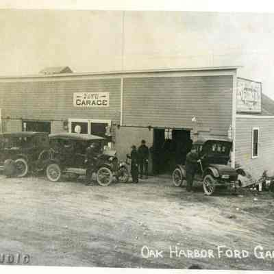 Oak Harbor Business