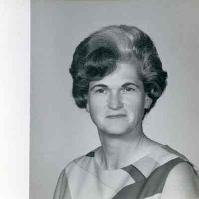 Bett Carol Izett