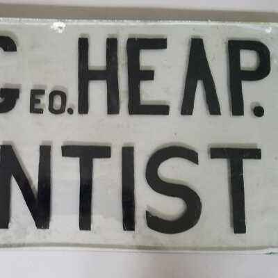 Sign, Advertising