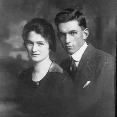 175 - Carl and Vera Izett