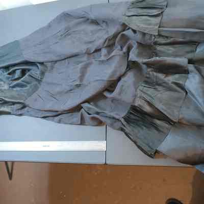 2023.dpw.370 - petticoat, black satin, large: DPW CB 16 Shelf D