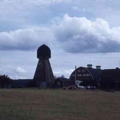 Roller Barn