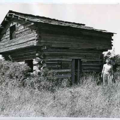 Mary Ella Smith at the Davis Blockhouse