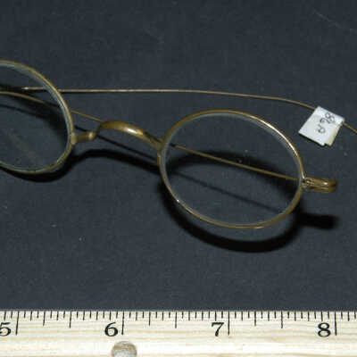 Eyeglasses