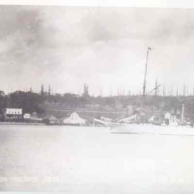 USS Grant in Oak Harbor, 1906
