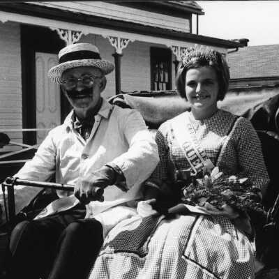 Holsman Car in Coupeville Parade