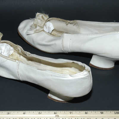 Shoe