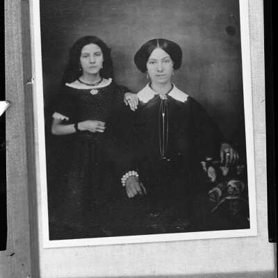 Negative, unidentified daus of Wm. And Mary Jane Robertson. Acc. #2019.018.093