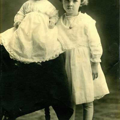 Marguerite and Dorothy Lee Burrier
