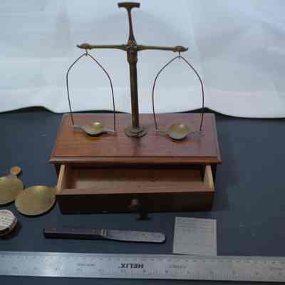 Apothecary Scale