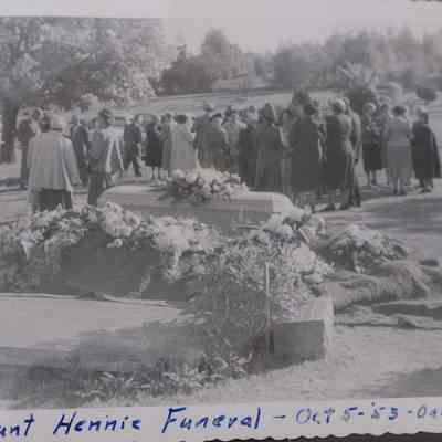 Aunt Hennie Funeral - October 5, 1953 - Henrietta