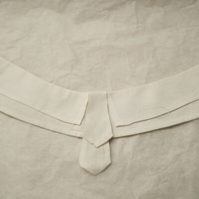 Woman's Double Collar