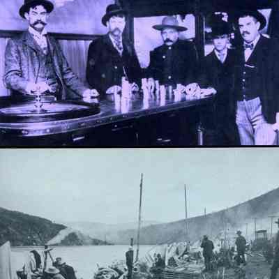 065 - Drinking at the bar: 066 - River side