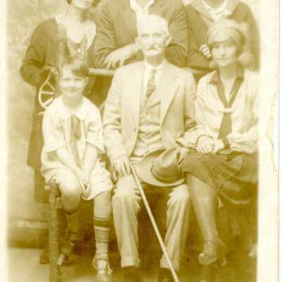1929 Pety Bill Rosemary Donald Marge Miller w/ Grandpa Harris