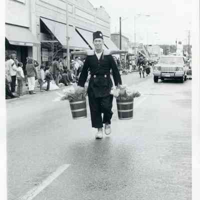 Holland Happening Parade - Oak Harbor