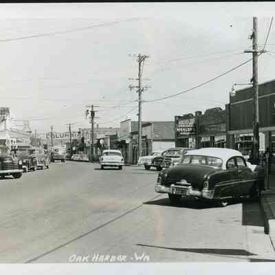 Barrington Ave