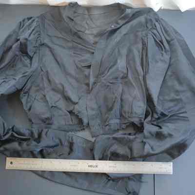 Women's Clothing - Daughters of Pioneers of Washington