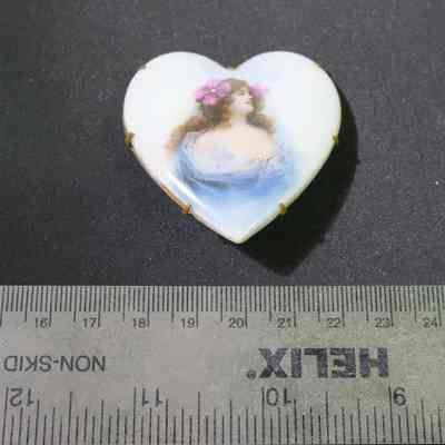 Brooch