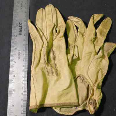 Glove