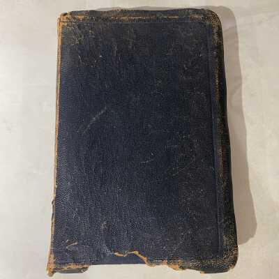 Anna Engle's Bible