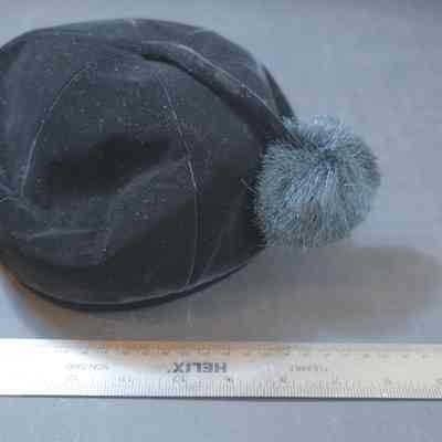405 - Saks Fifth Ave black velvet tam w/ pom