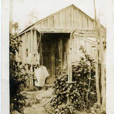 Chin Toy abode on Charles Mitchell farm, 1922-1933