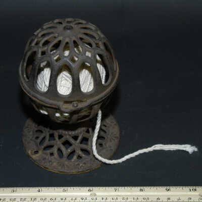 Holder, String