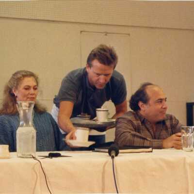 Press Meeting - War of the Roses, 1989