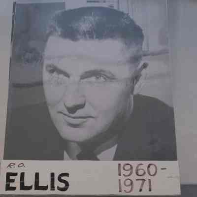 002 - R.O. Ellis