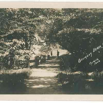 Spoony bridge, Grimsby Beach