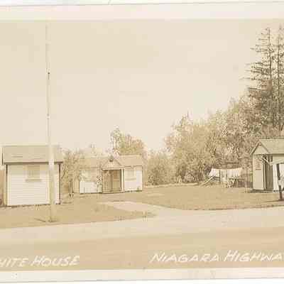 The White House, Niagara Highway