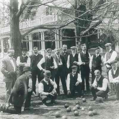 Lawn bowling 1908