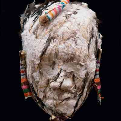 Head with Bone Dolls