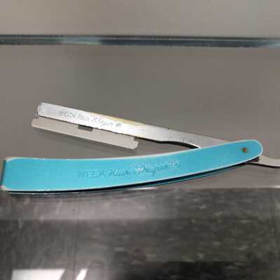 Razor, Straight