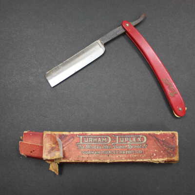 Razor, Straight