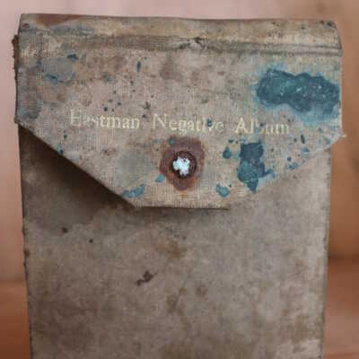 Album, Negative