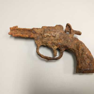 Pistol