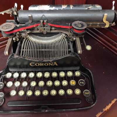 Typewriter, Manual