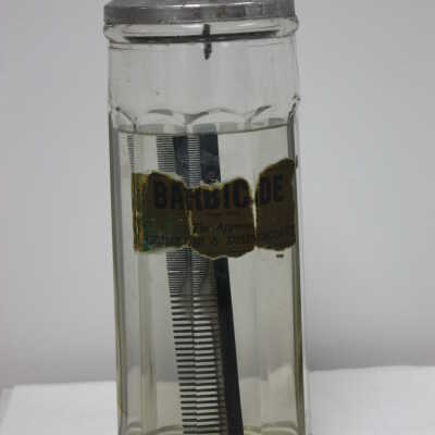 Bottle, Barber