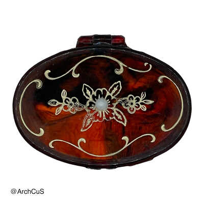 eyeshadow palette, Henrietta