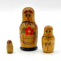 Matryoshka nesting set (3 pieces), Semyonov Style — floral-apron type