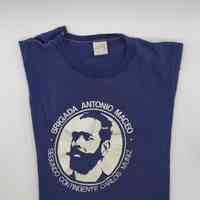          printed T-shirt picture number 2
   