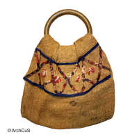 Burlap handbag with wooden ring handles