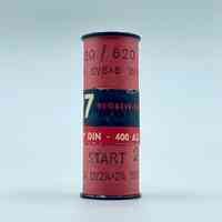 ORWO NP 27 Black-and-White Negative Film Roll (27 DIN / 400 ASA, 120/620 format)