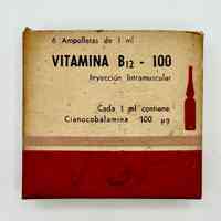 Vitamina B12-100 (cyanocobalamin) intramuscular injection — paperboard box with one surviving ampoule