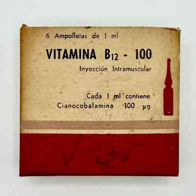 Vitamina B12-100 (cyanocobalamin) intramuscular injection — paperboard box with one surviving ampoule
