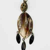 Horn earring with marquise plaque and three drops