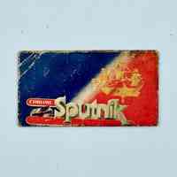 "Sputnik" Chrome Double-Edge Razor Blade Wrapper
